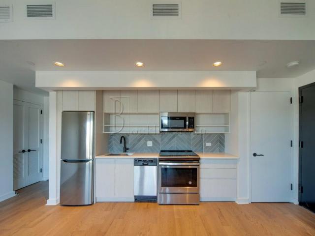 34-22 35th Street – photo 1