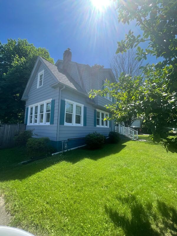 528 Lindbergh Avenue – photo 1