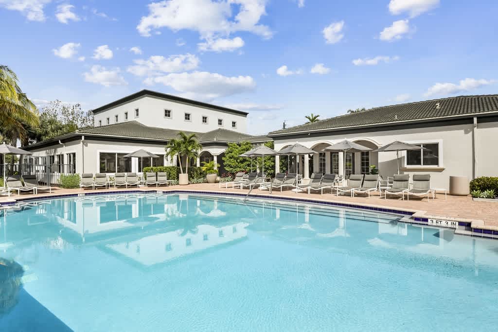 Palm Trace Landings – photo 1