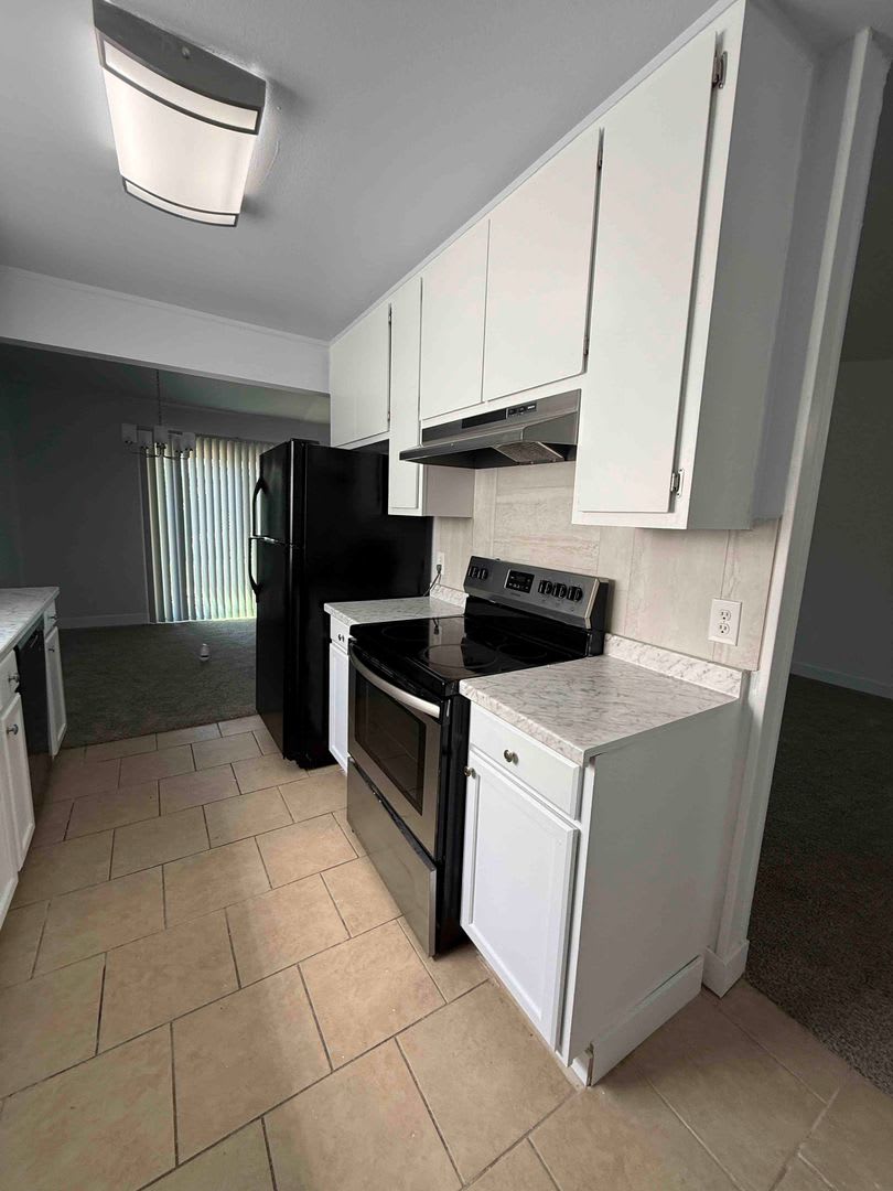 Freshly Updated 3 Bedroom 2 Bath – photo 5