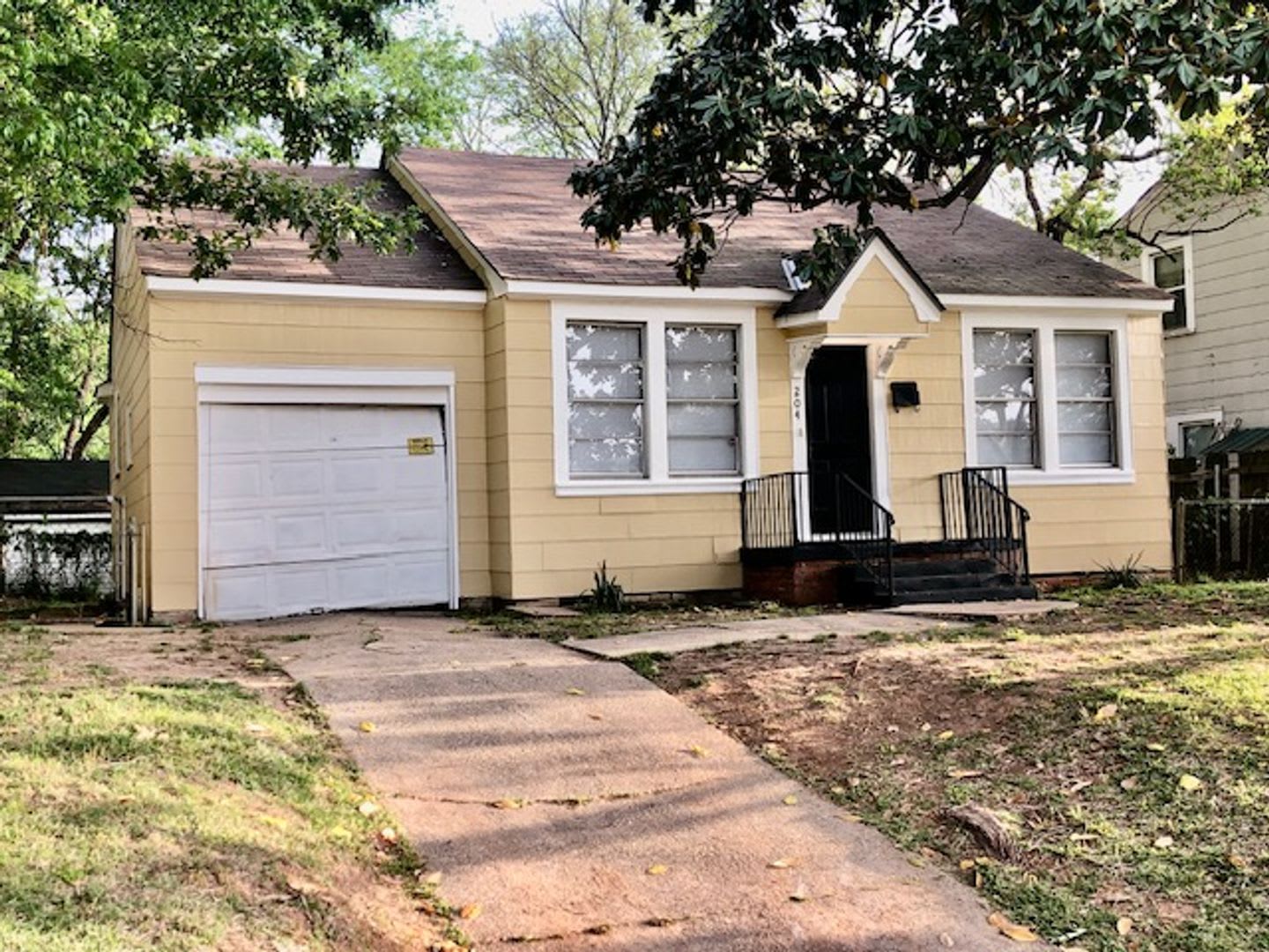 500 Off First Month S Rent Move In Special Adorable Remodeled Highland Centenary Home – photo 2