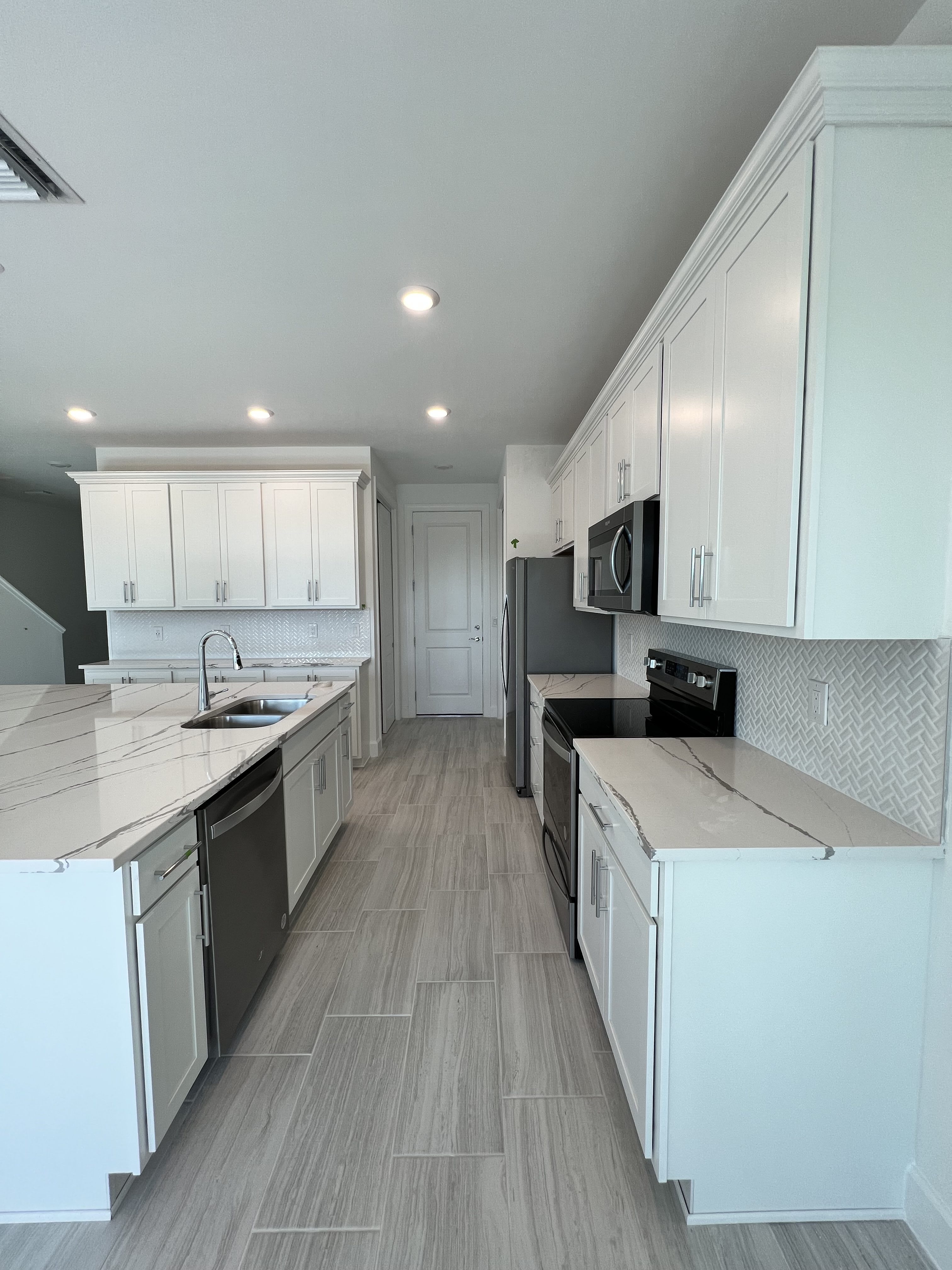 4086 Sonoma Oaks Circle – photo 5