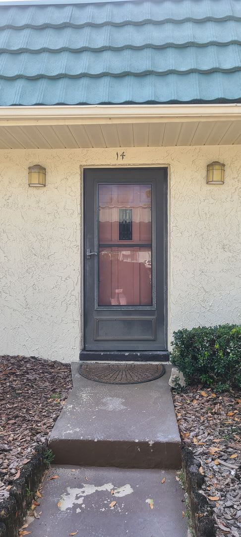 Two Bedroom Villa In 55 Community – photo 2