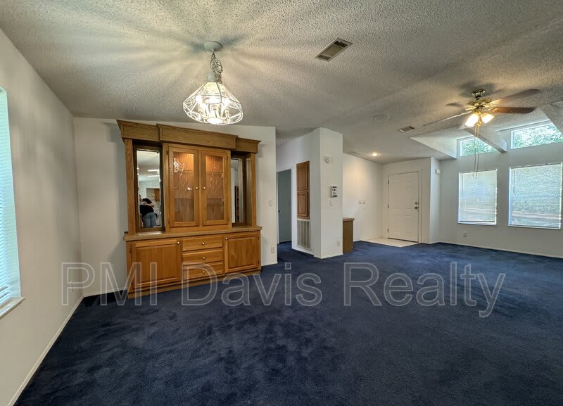 149 Aster Avenue – photo 4