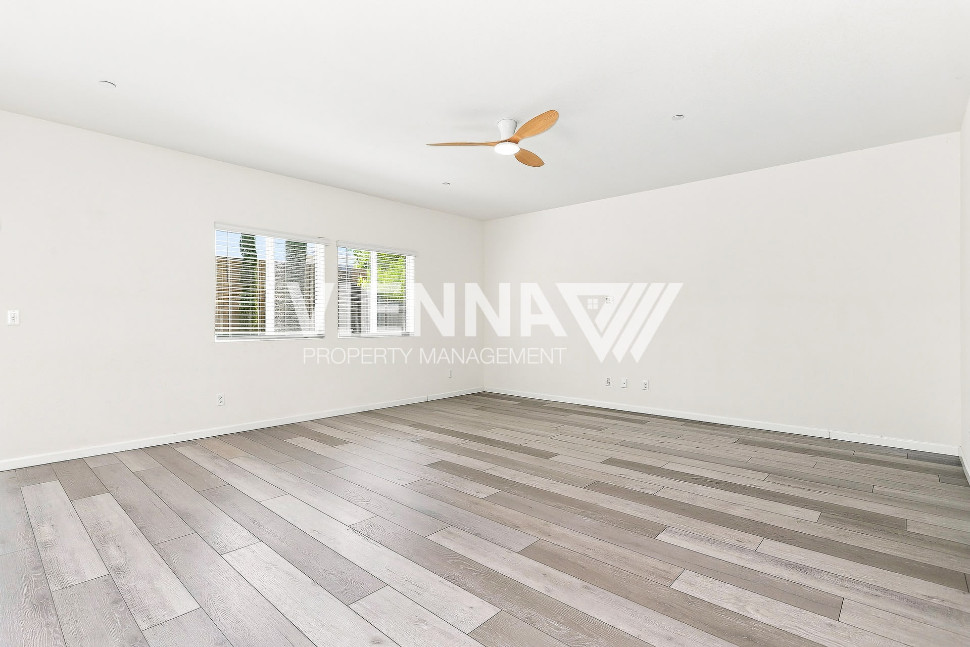 3033 Welton Cir – photo 2