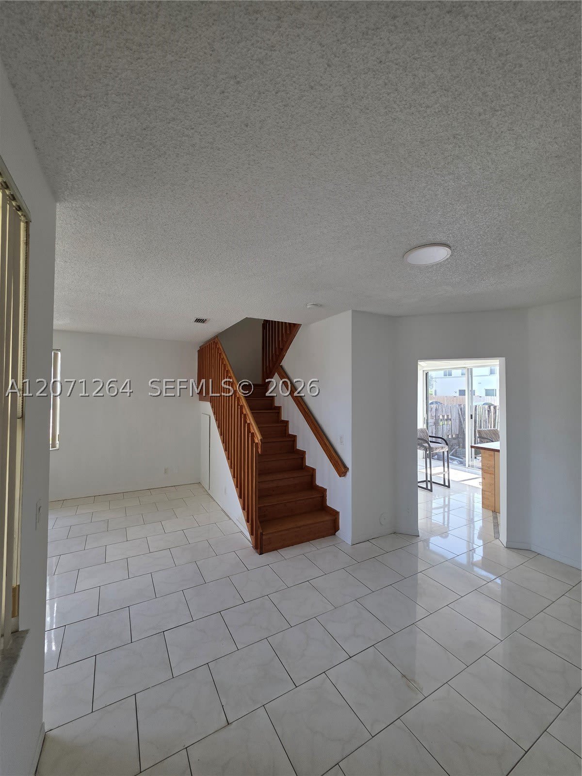 21250 Ne 8Th Pl – photo 5