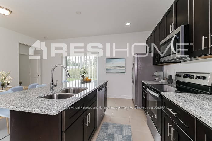 656 Hudson Valley Drive – photo 2