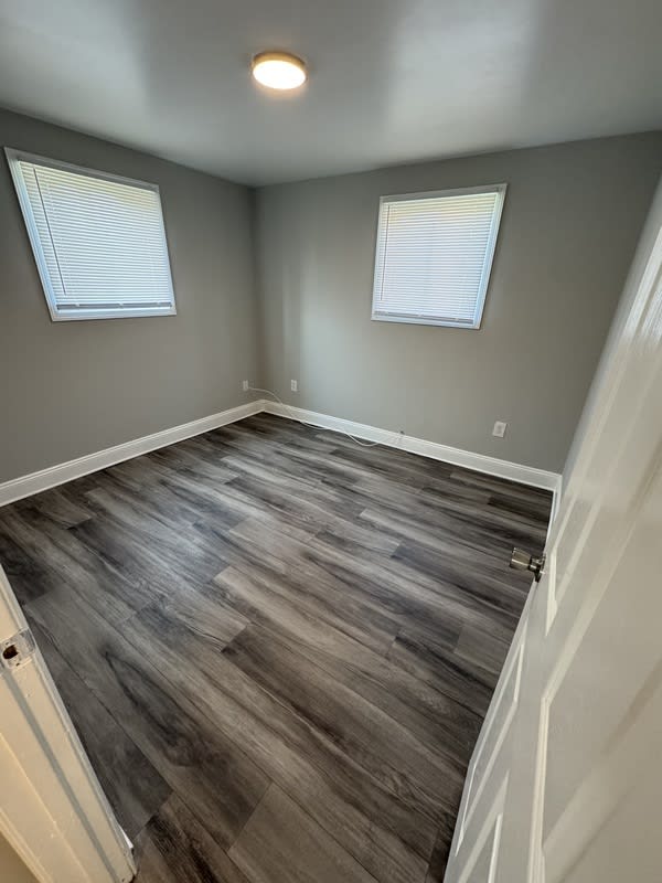 2100 Phaup St – photo 4