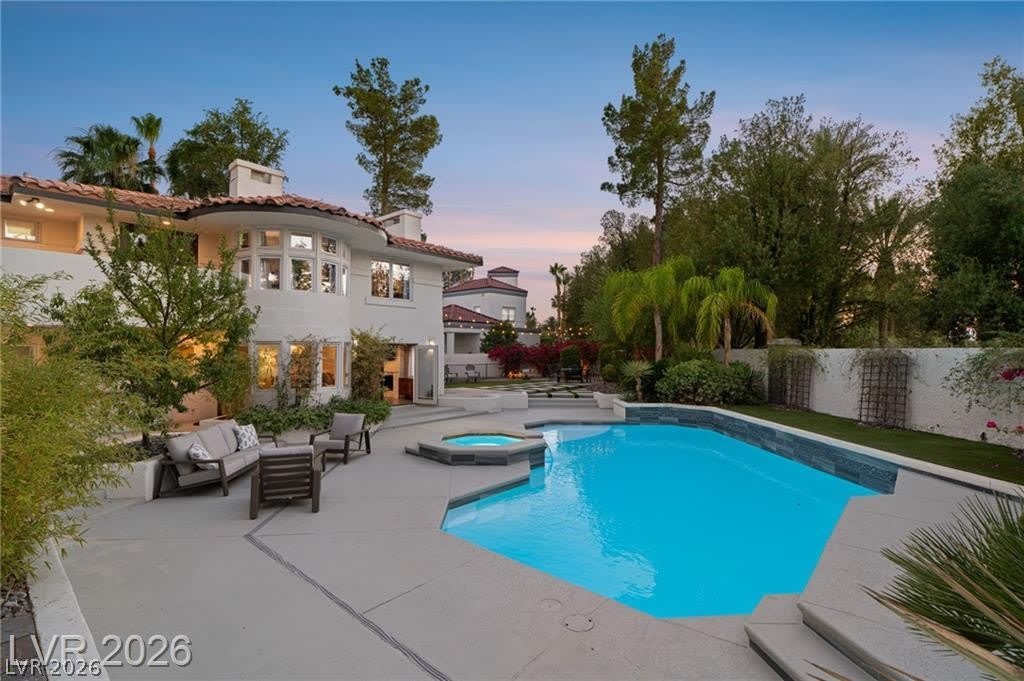 2233 Versailles Court – photo 1