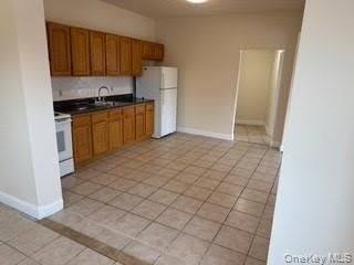 390 Main Street – photo 2