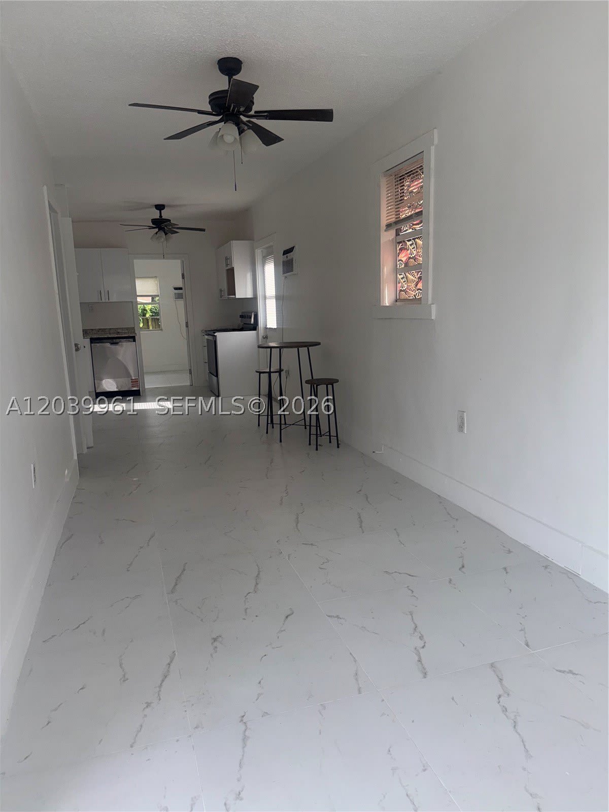 713 NW 4th St – photo 4