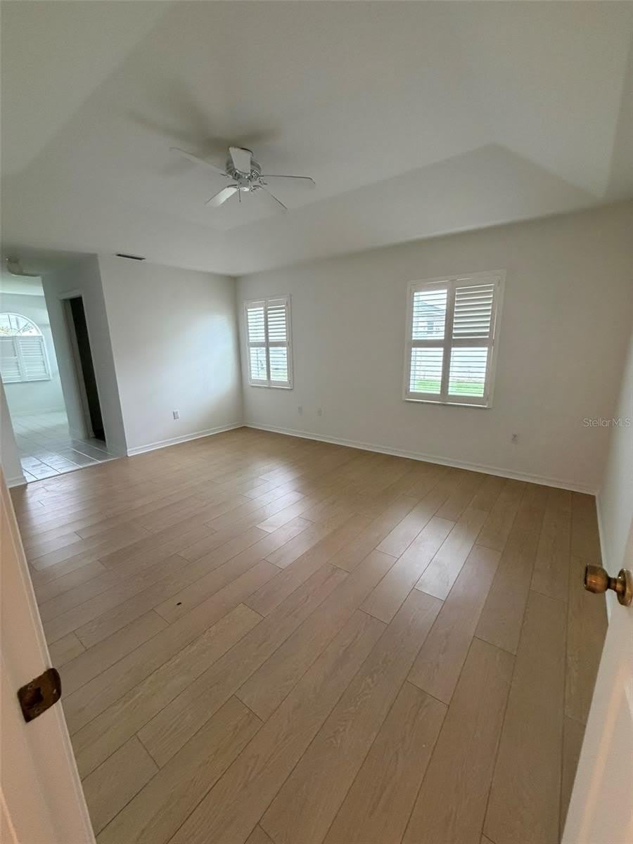 2 LAMAR Lane – photo 3