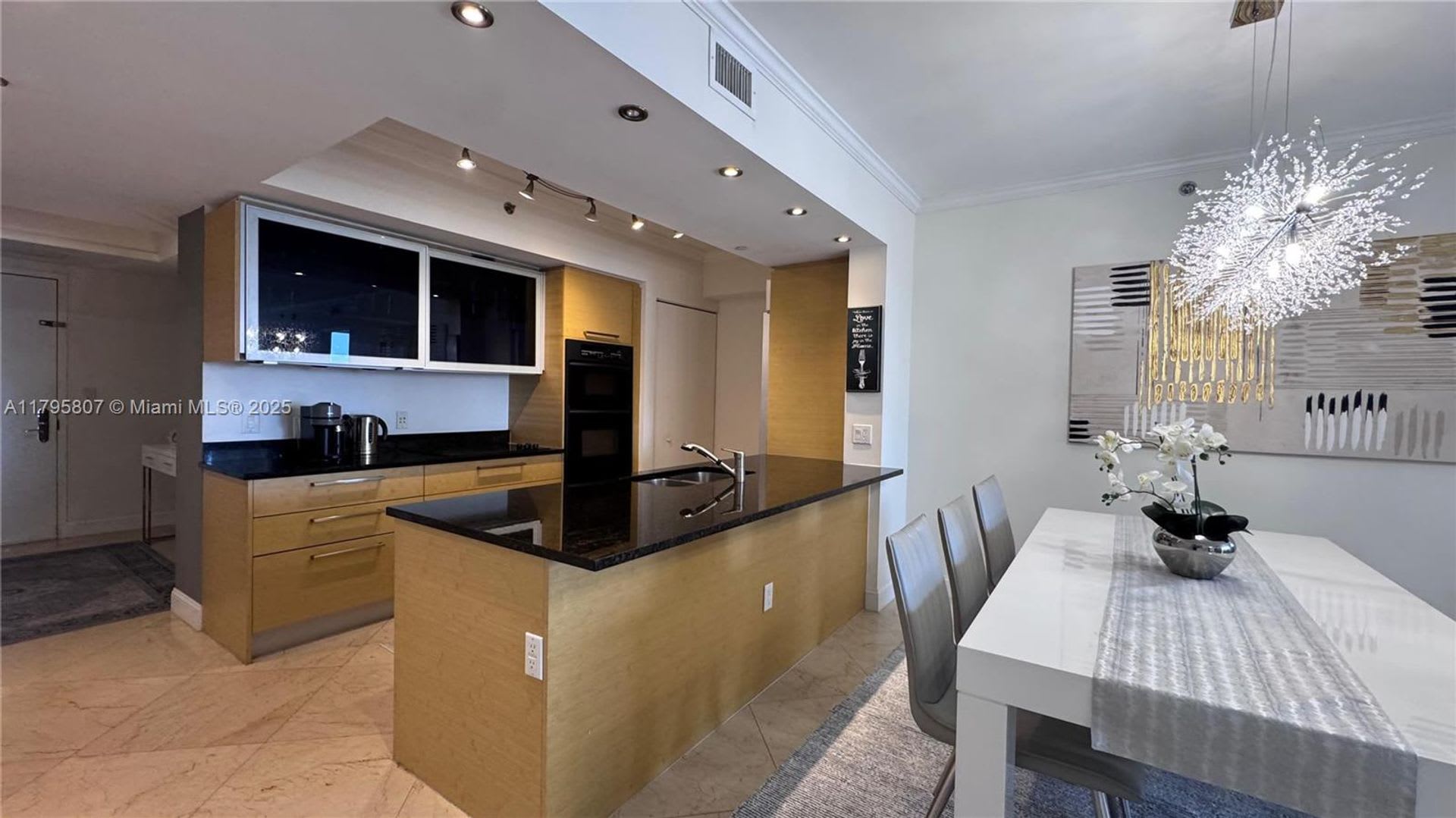 1830 S Ocean Drive 2204, Hallandale Beach, FL 33009 – photo 1