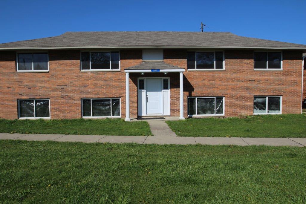 2175 W Mound St Apt. A – photo 1
