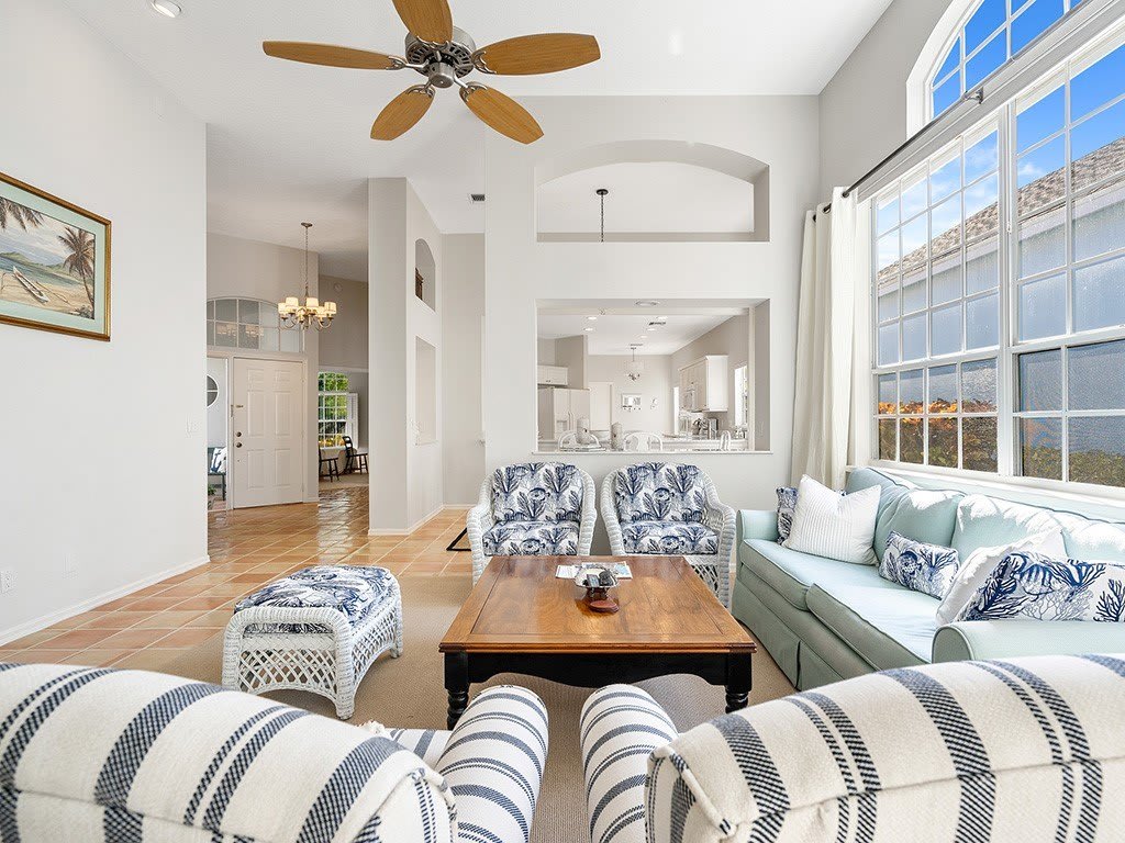 8823 Lakeside Circle – photo 5