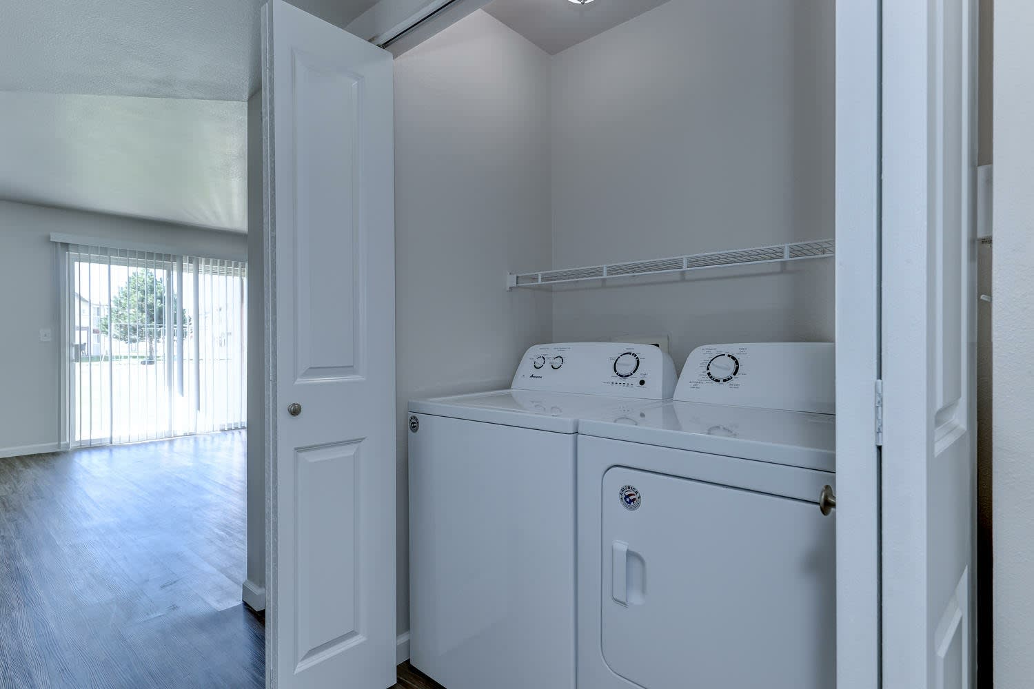 Parkwood Pointe – photo 1