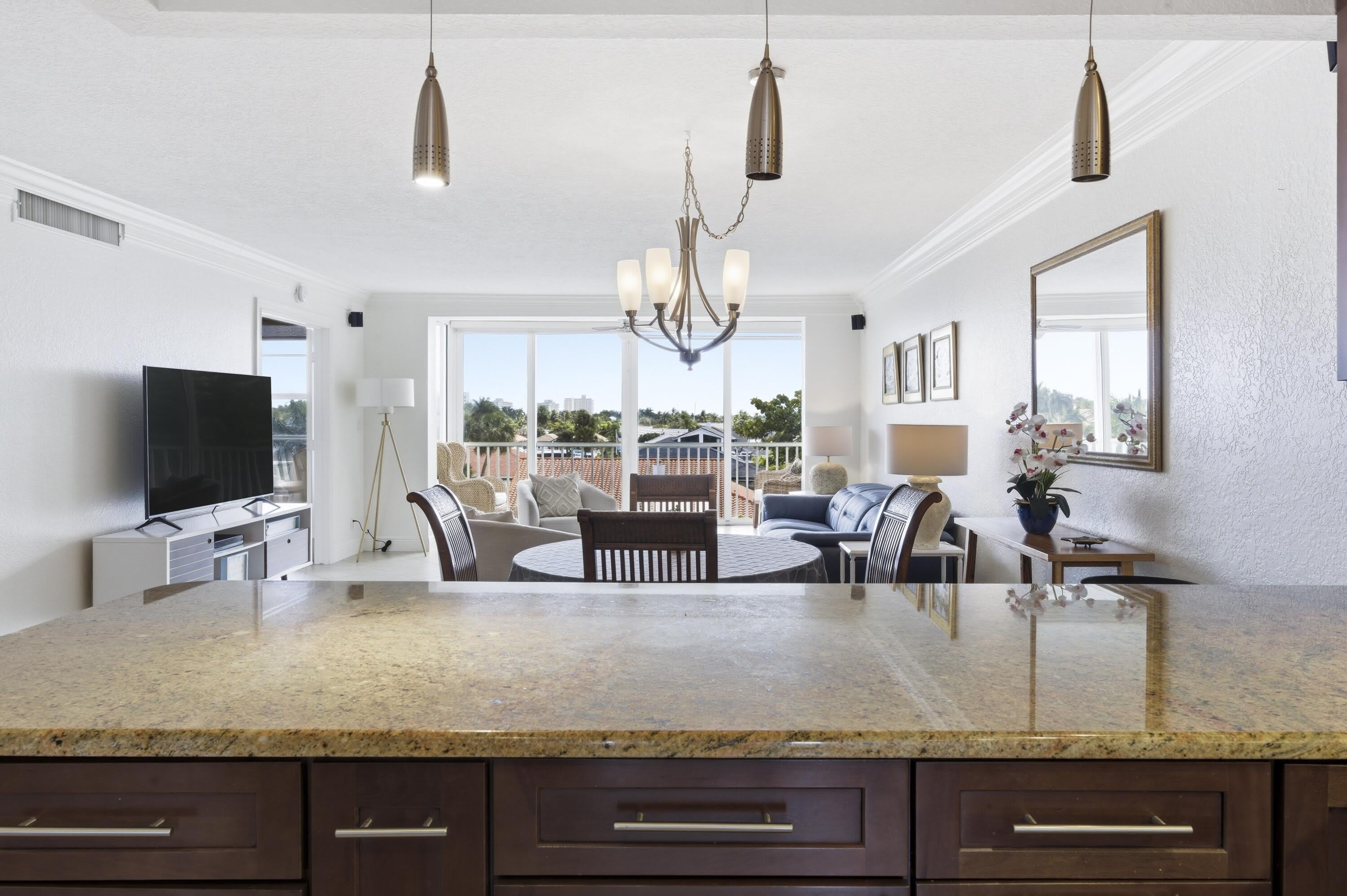 3000 NE 48th Court – photo 5