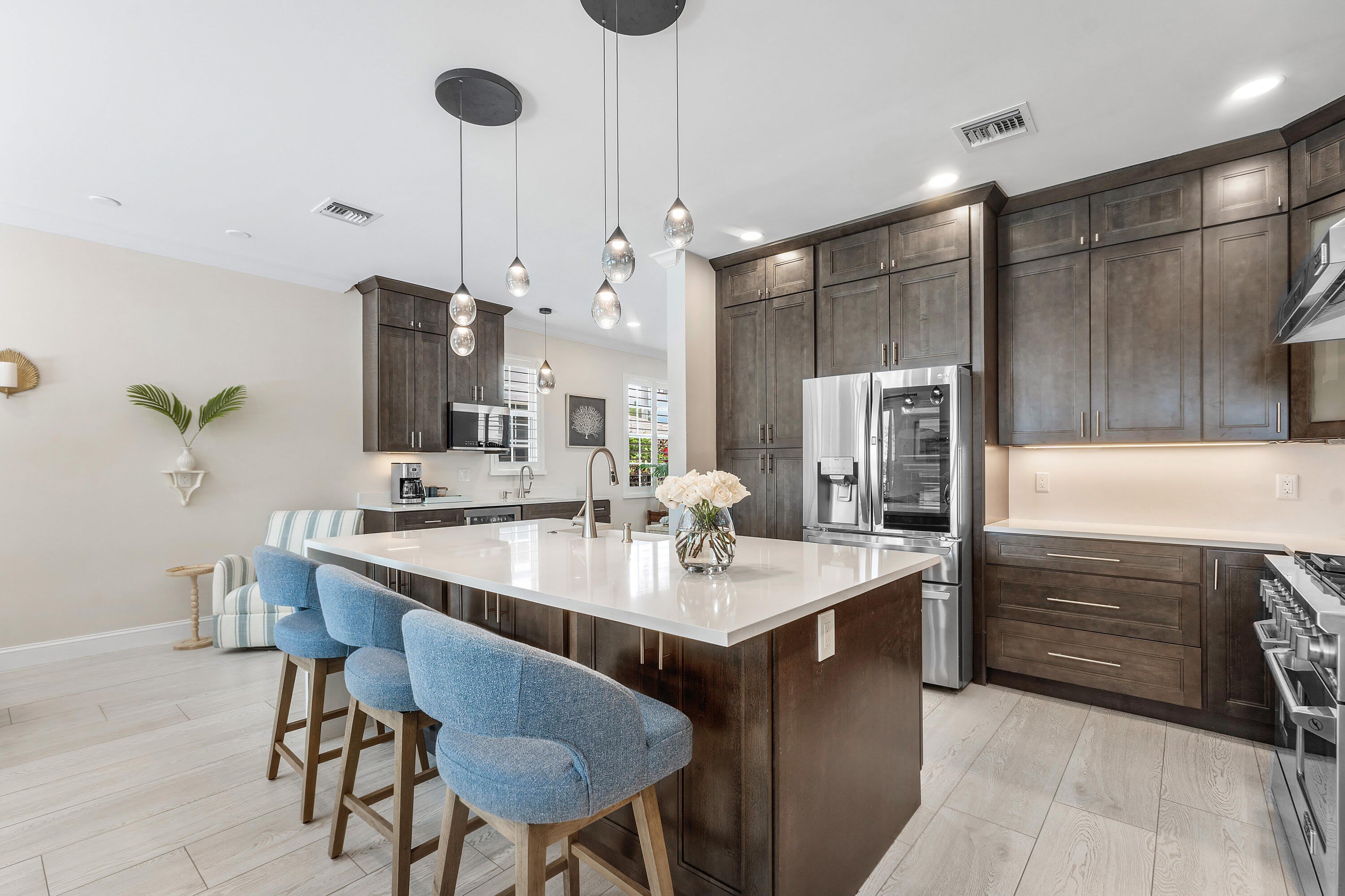 550 Tomahawk Court – photo 2