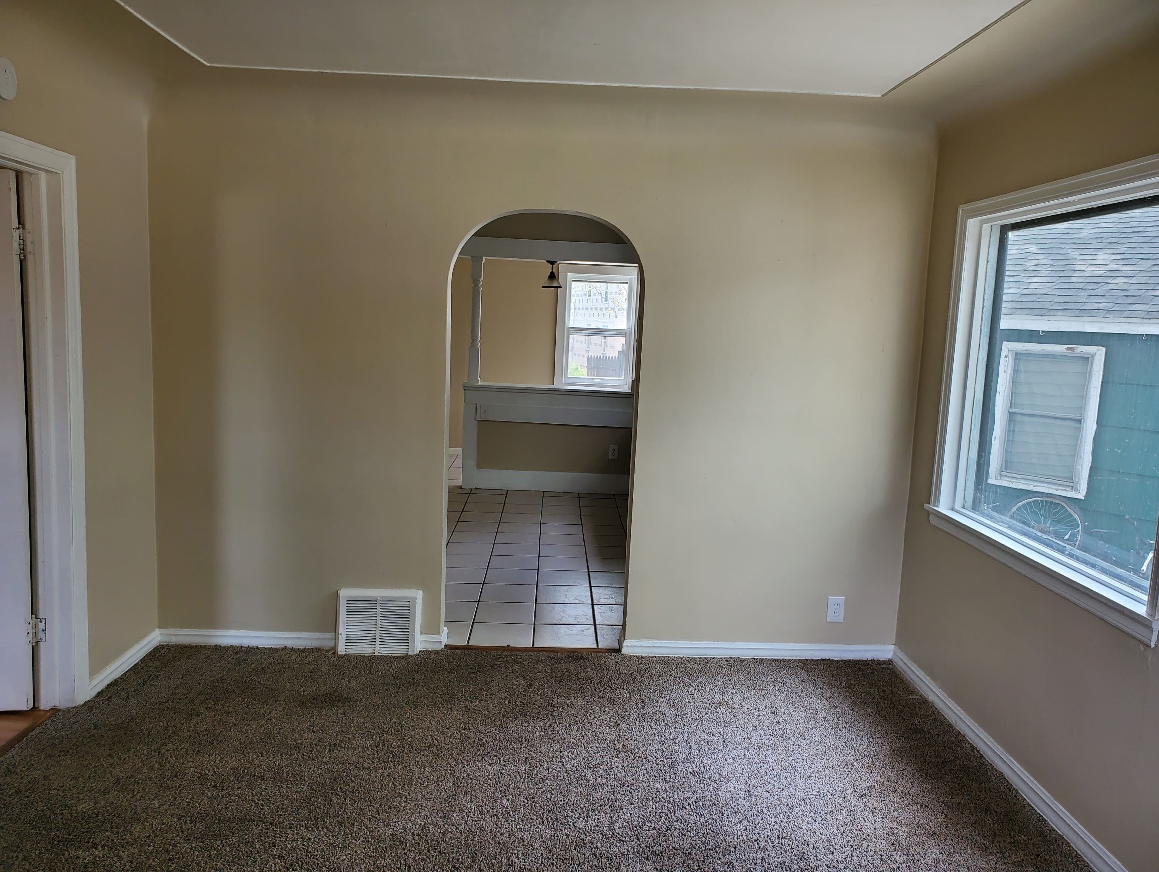 113 Harrison Blvd – photo 3