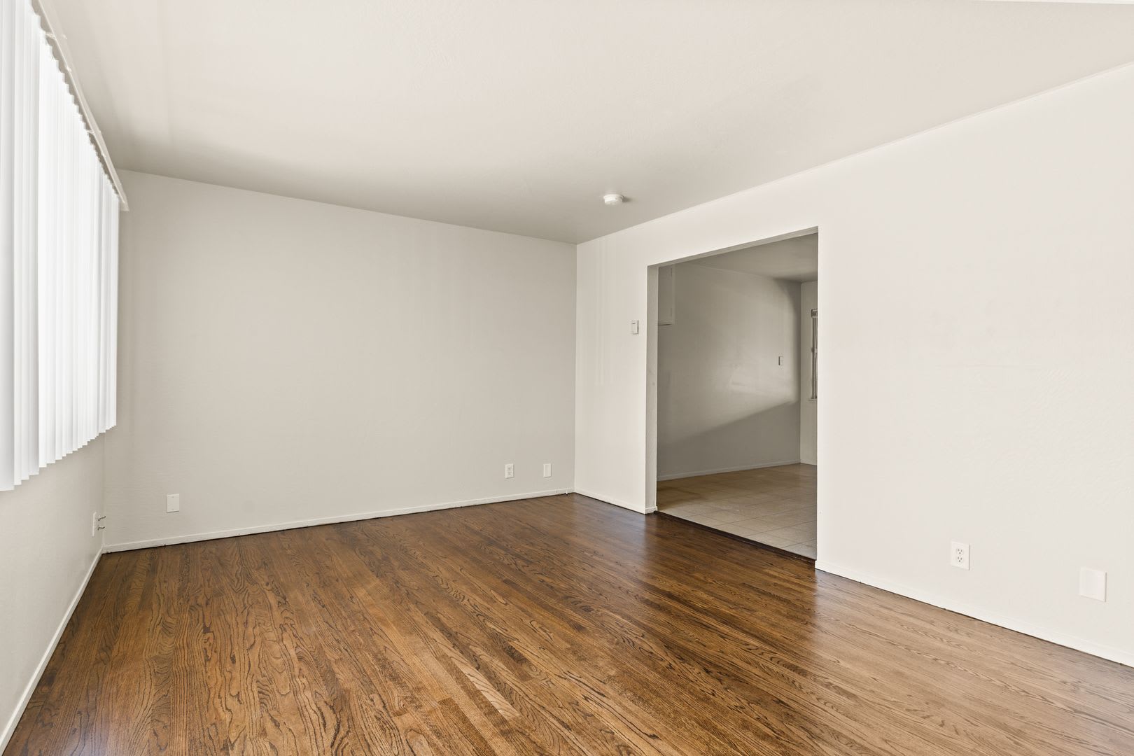Charming 2-Bedroom San Leandro Home with Refinished Hardwoods & Covered Patio – photo 5