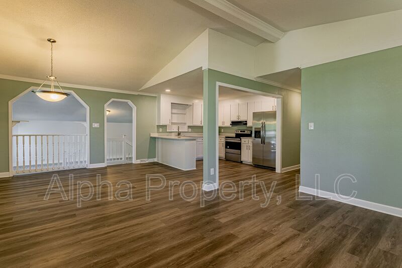 206 E Arlington Ave – photo 5