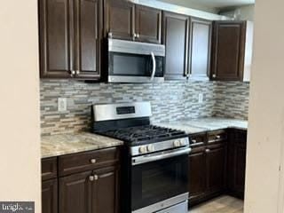 6860 RADBOURNE ROAD – photo 2