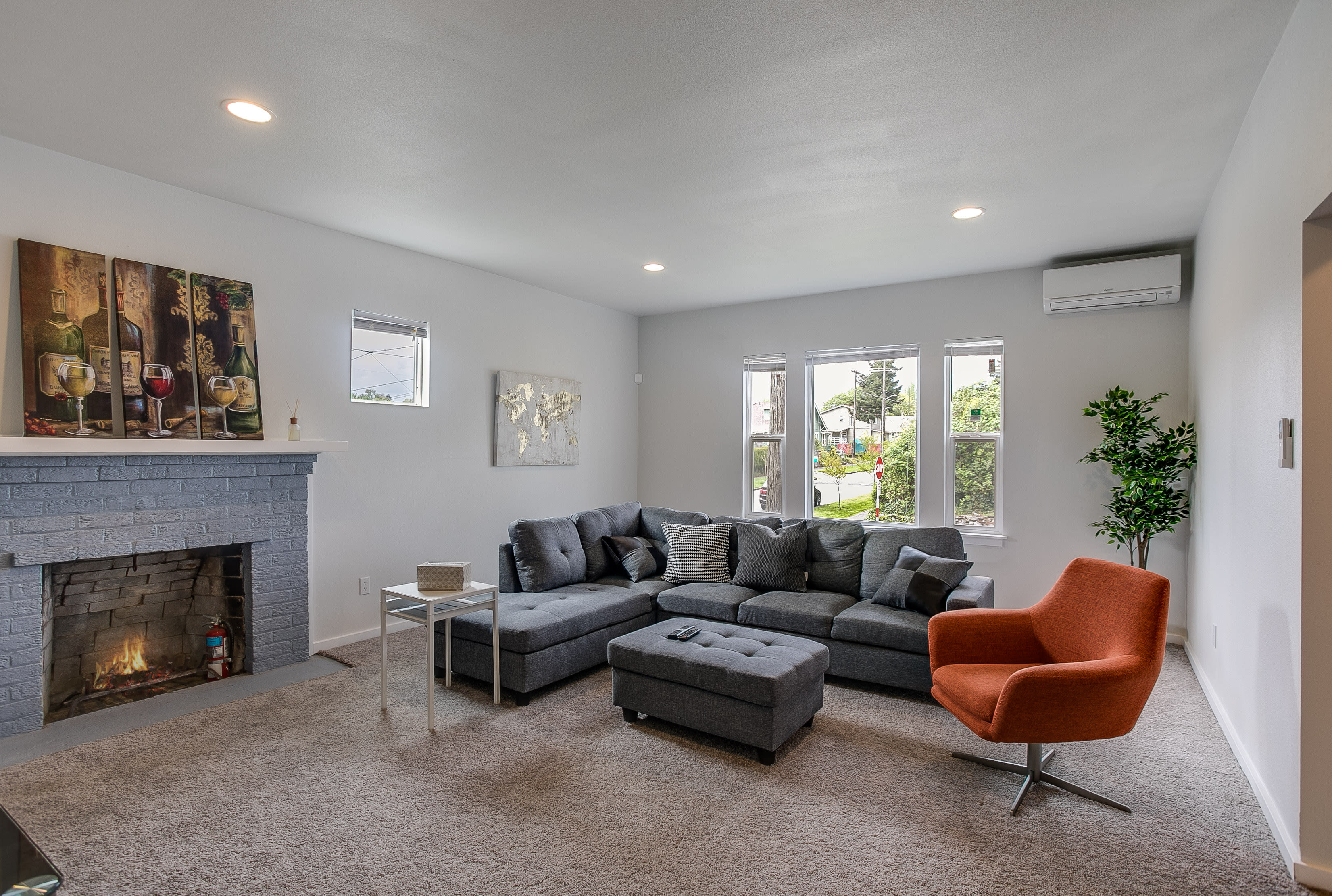 3901 South Angel Place – photo 1
