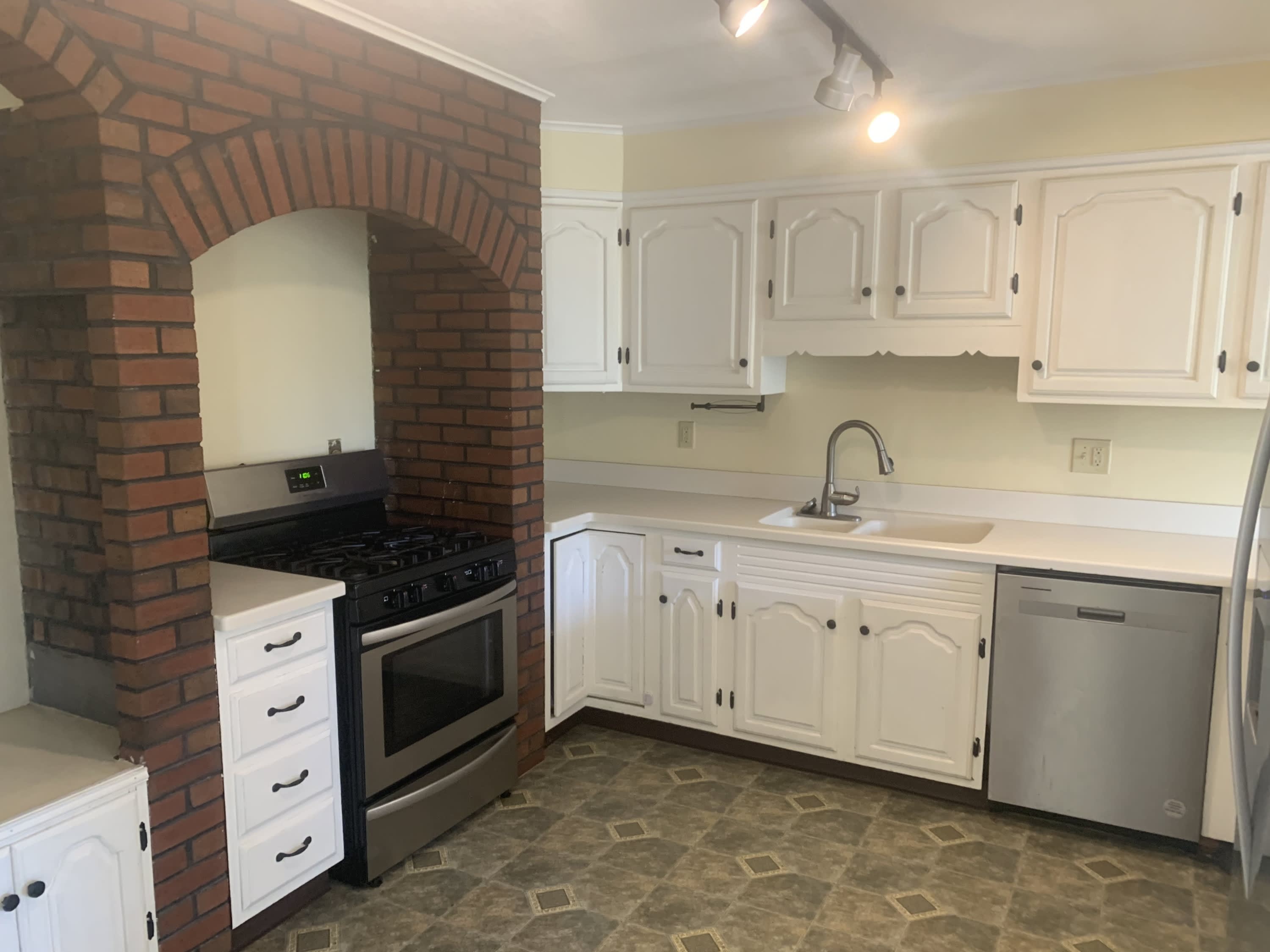 24338 State Rt 12 1 – photo 5