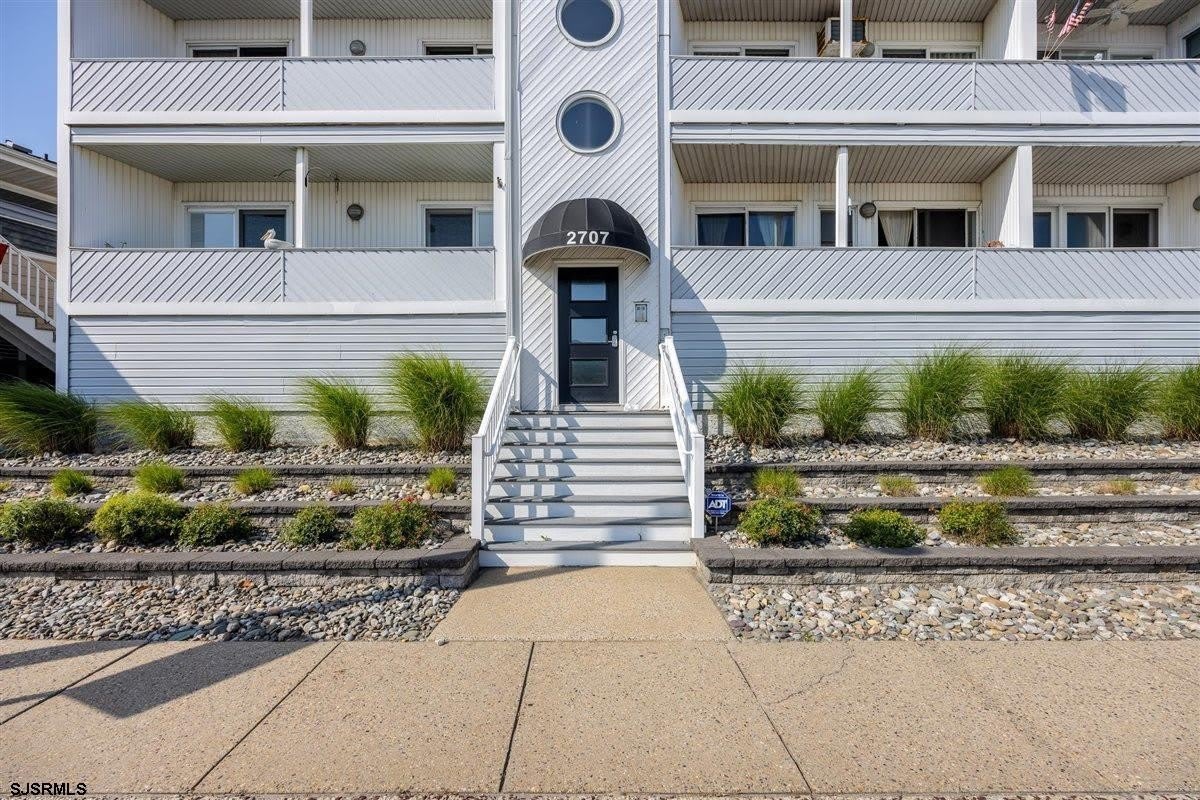 2707 Ventnor Ave – photo 3