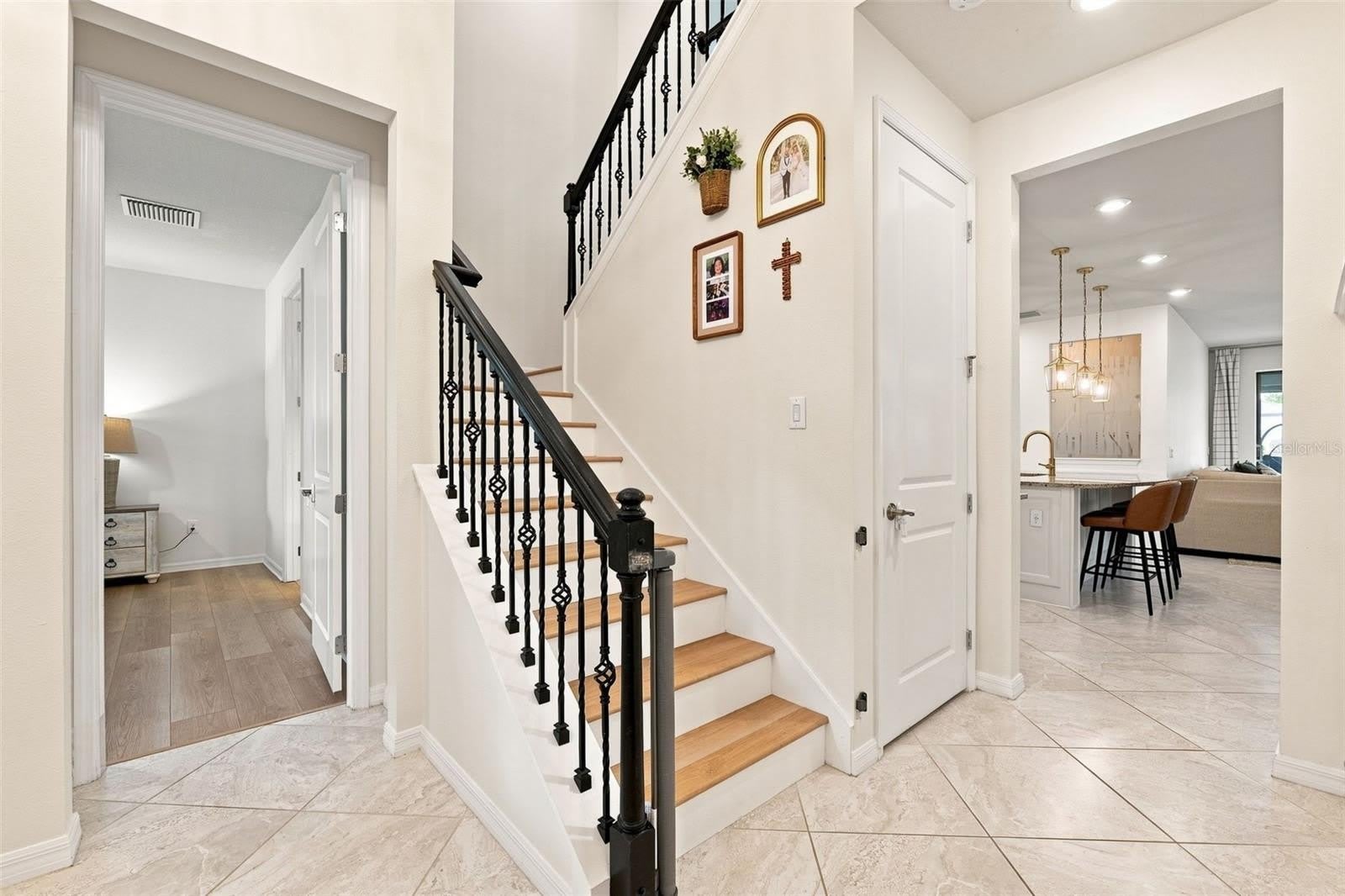 12846 Payton Street – photo 5