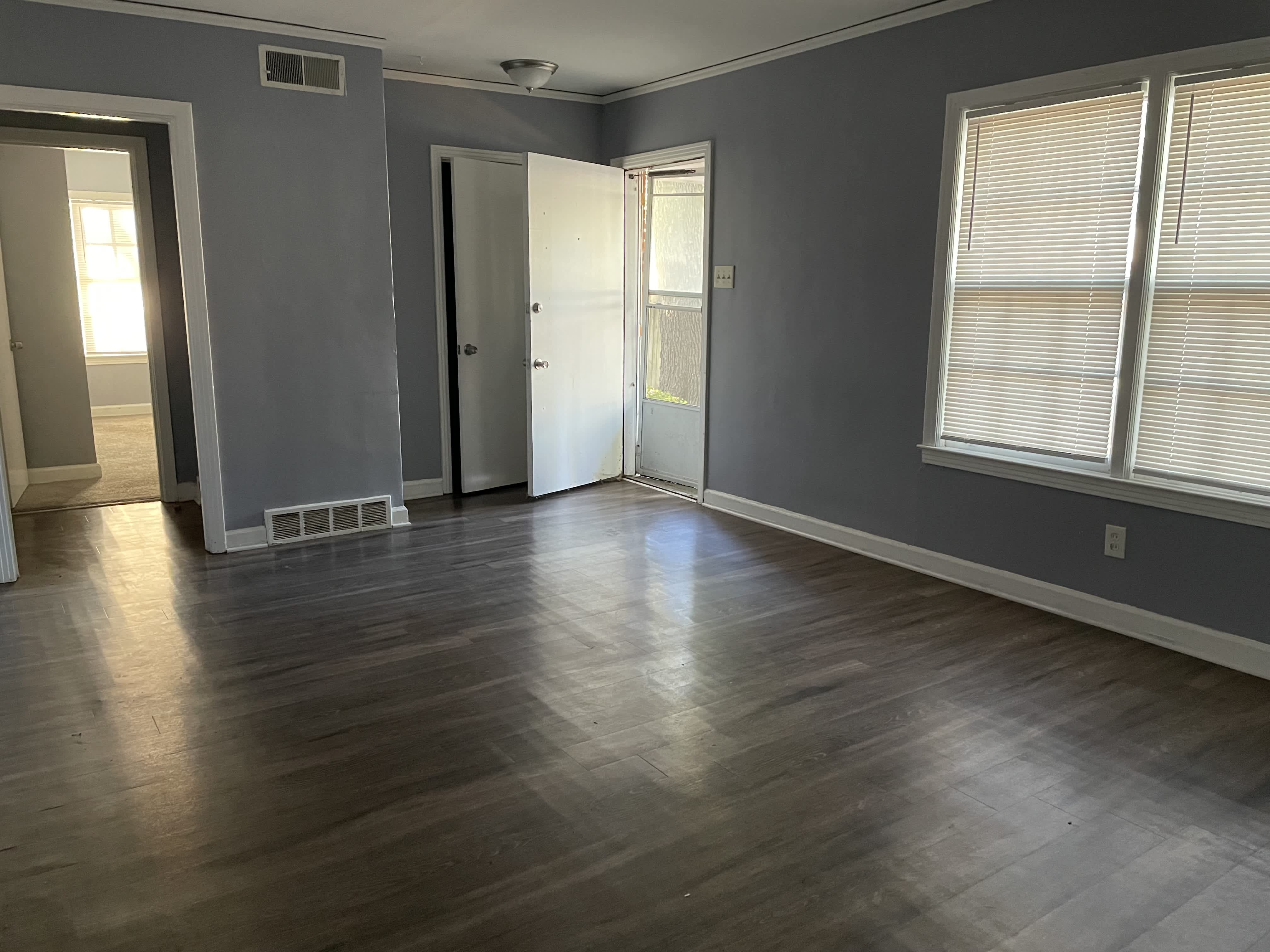 1717 Dellwood Ave – photo 3