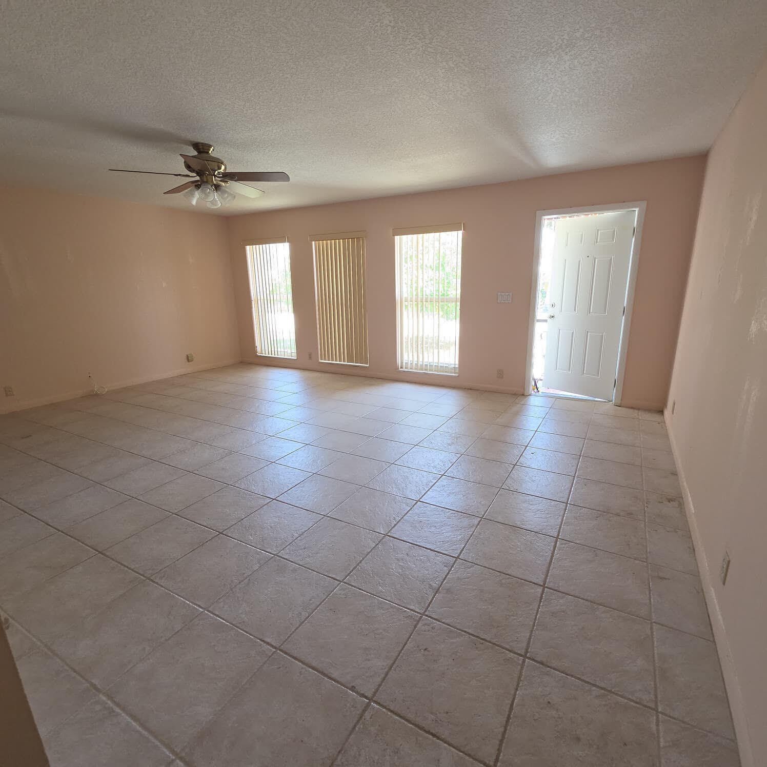 1641 Nw 49Th Street – photo 1