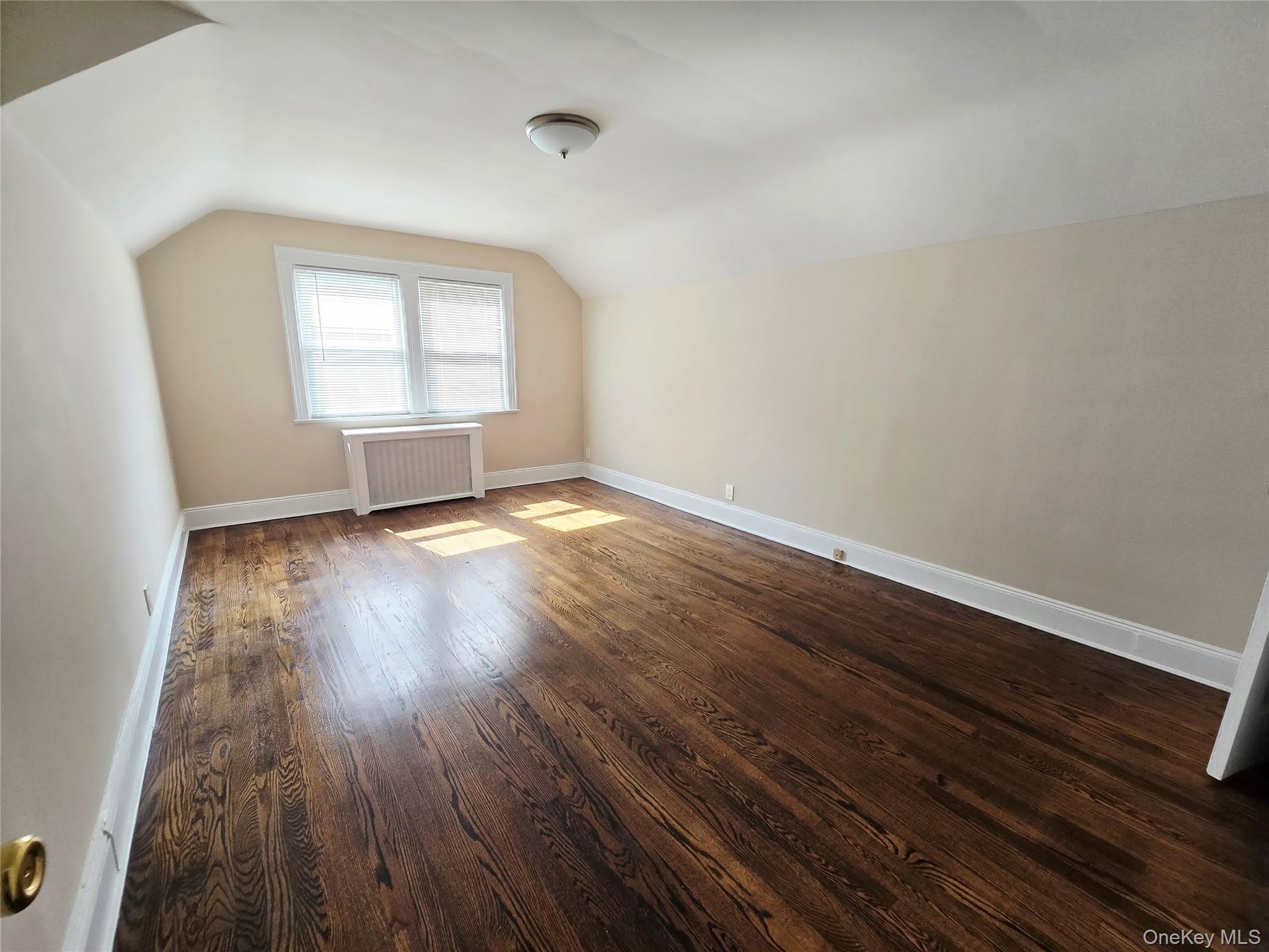 190 Bryant Avenue – photo 5