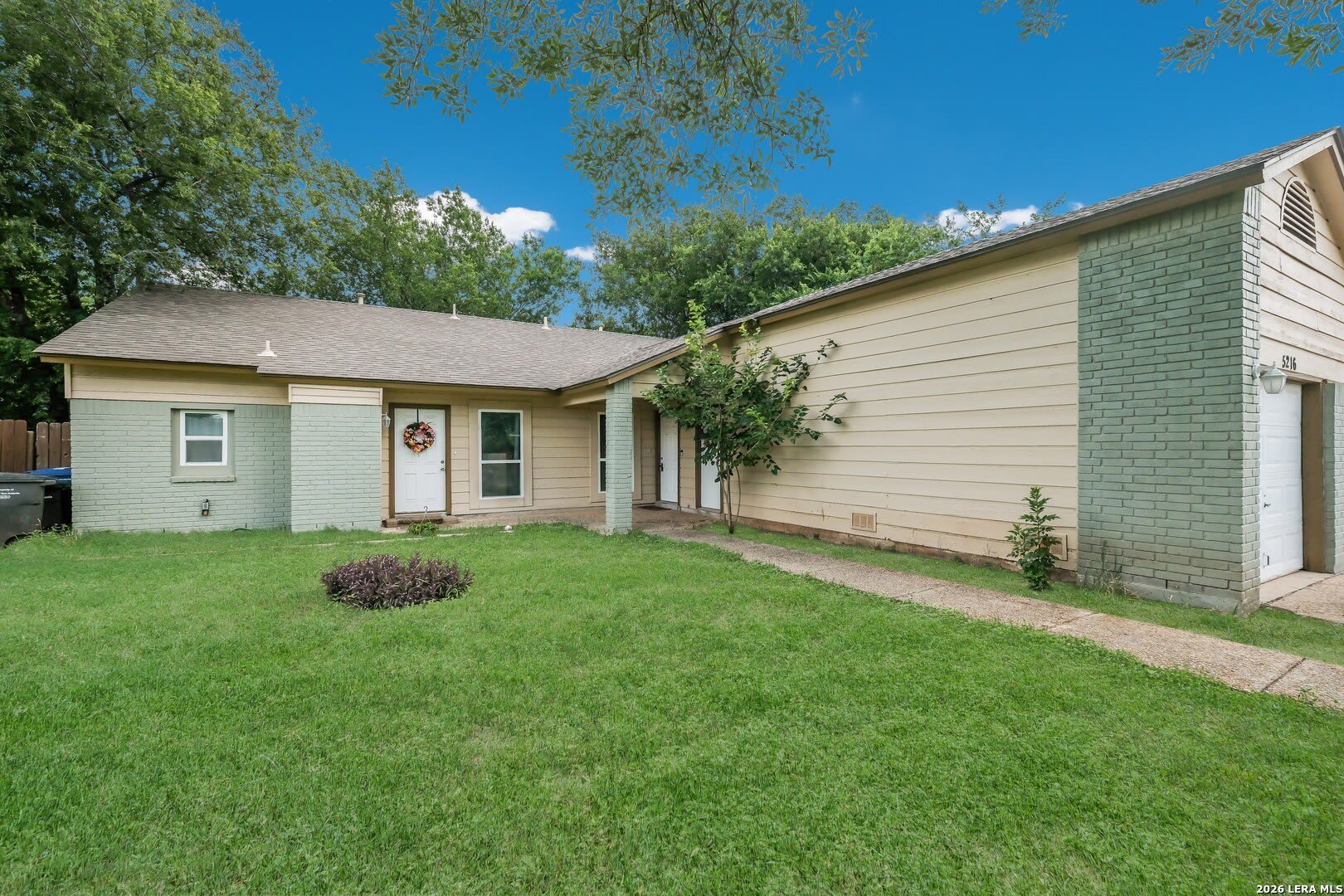 5214 MEADOW RISE ST – photo 2