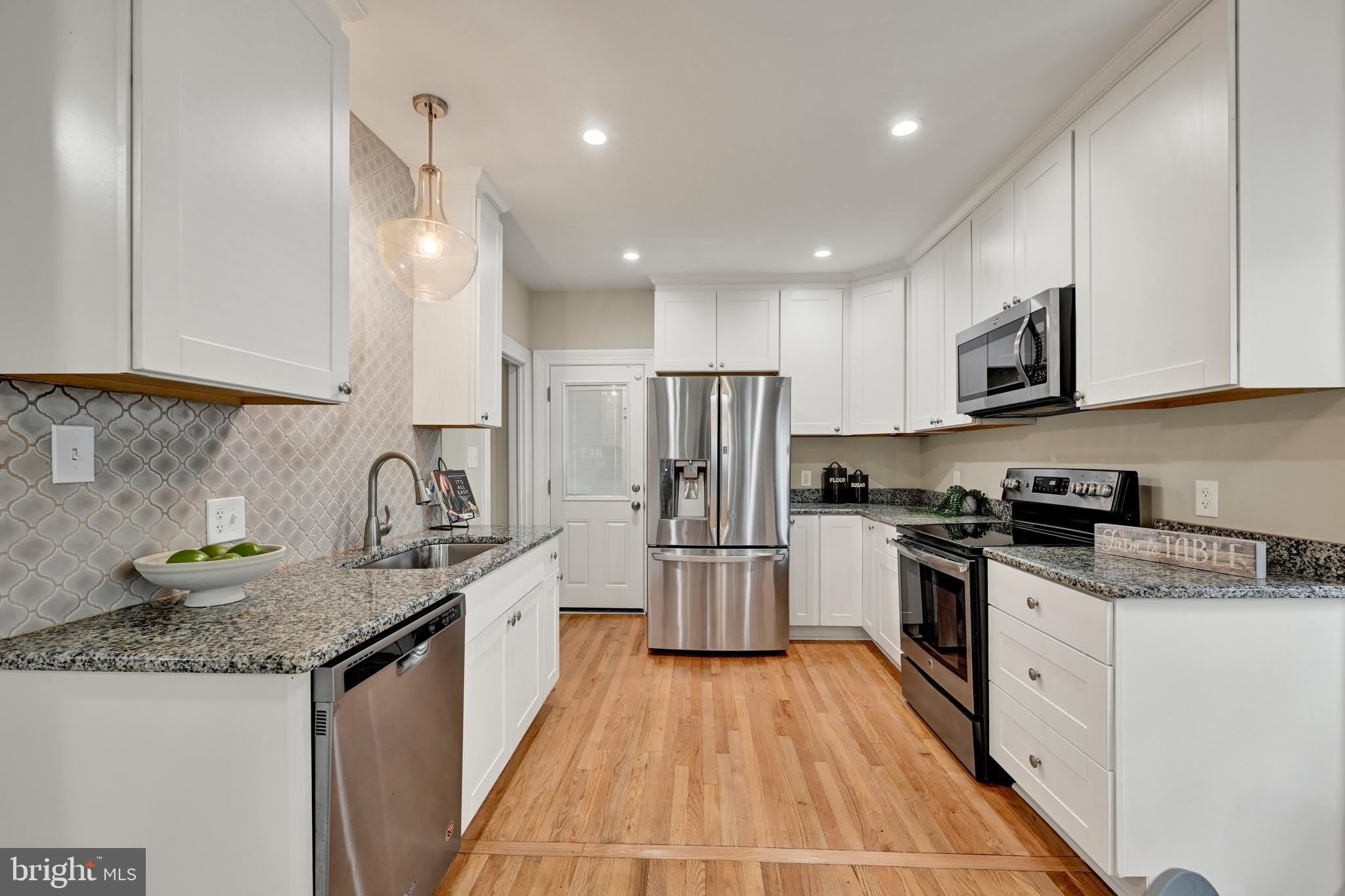 2630 WYCLIFFE Road – photo 1