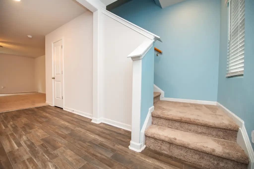 2228 Southlea Drive – photo 2