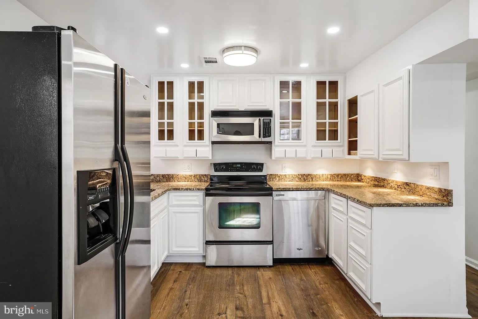1377 QUINCY Street NW – photo 4