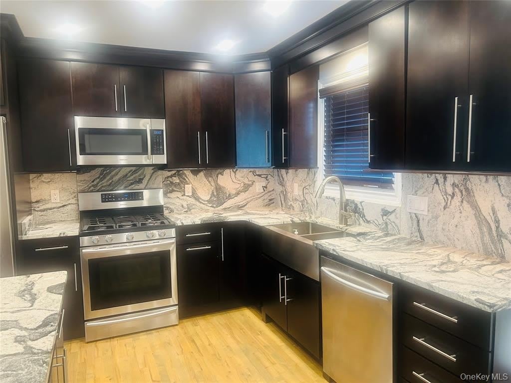 113 Alicia Drive – photo 4
