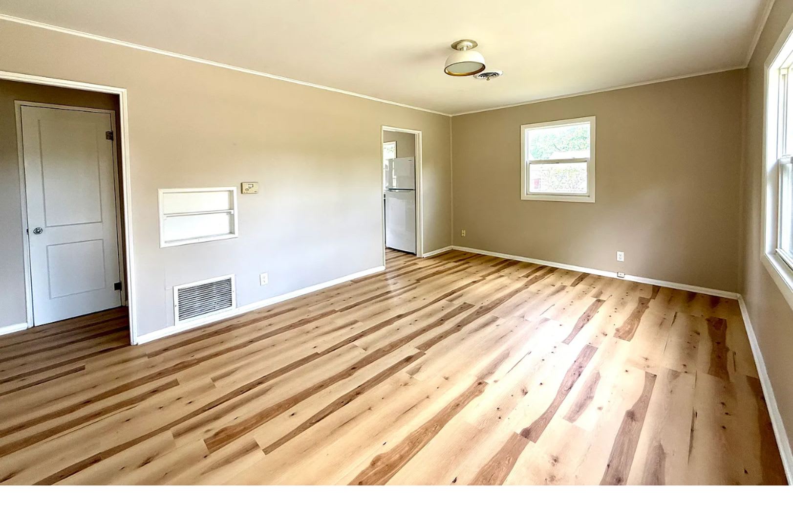 Sun-Filled 2BR Home on Corner Lot with Spacious Garage – photo 2