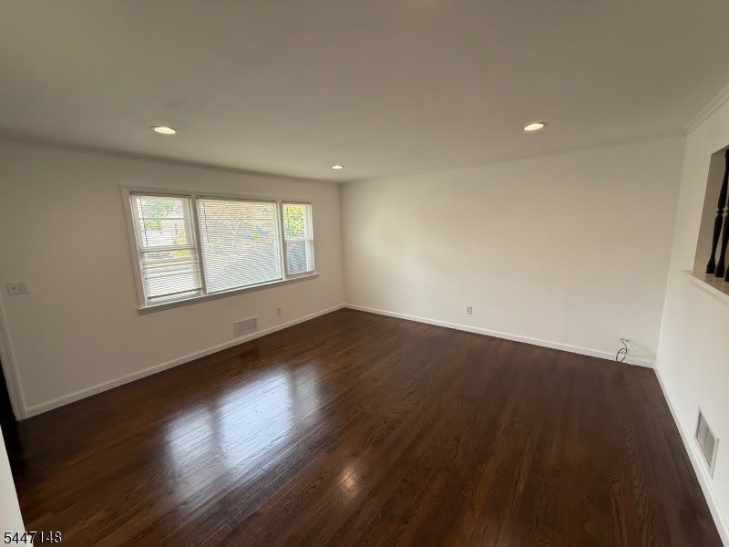 2514 Jackson Ave – photo 5