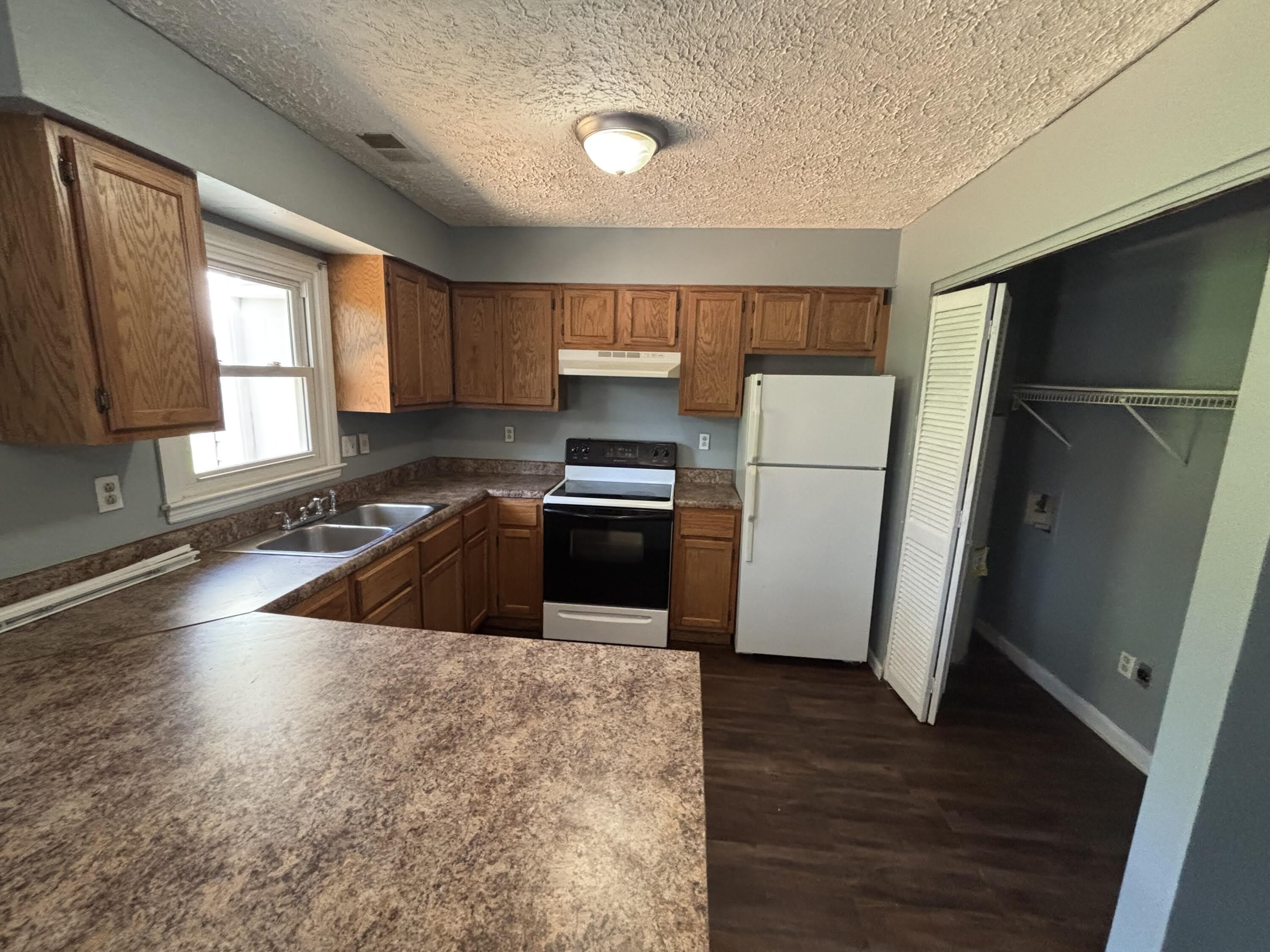 3365 Hartston Drive – photo 3