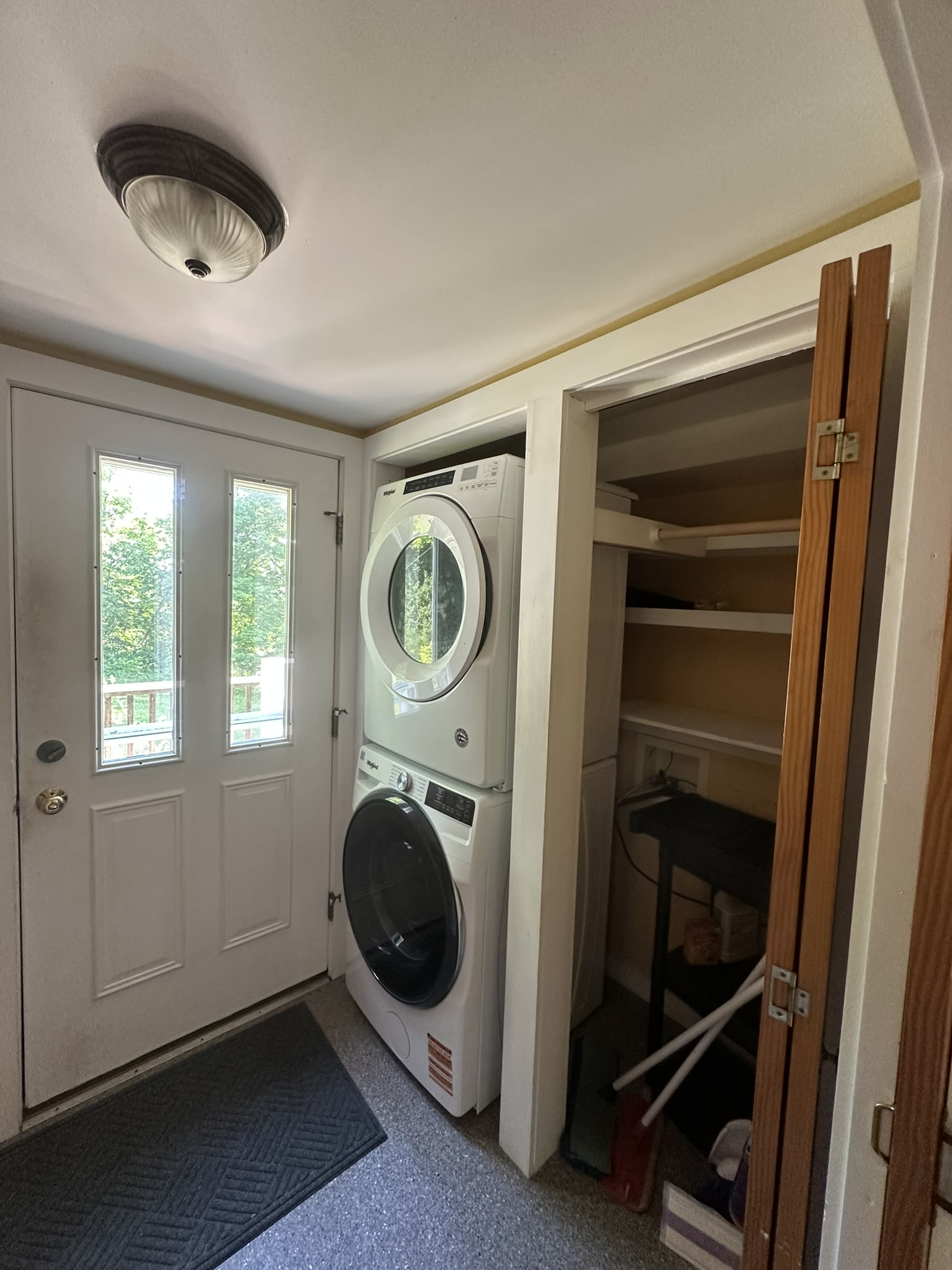 560 S East Street – photo 2