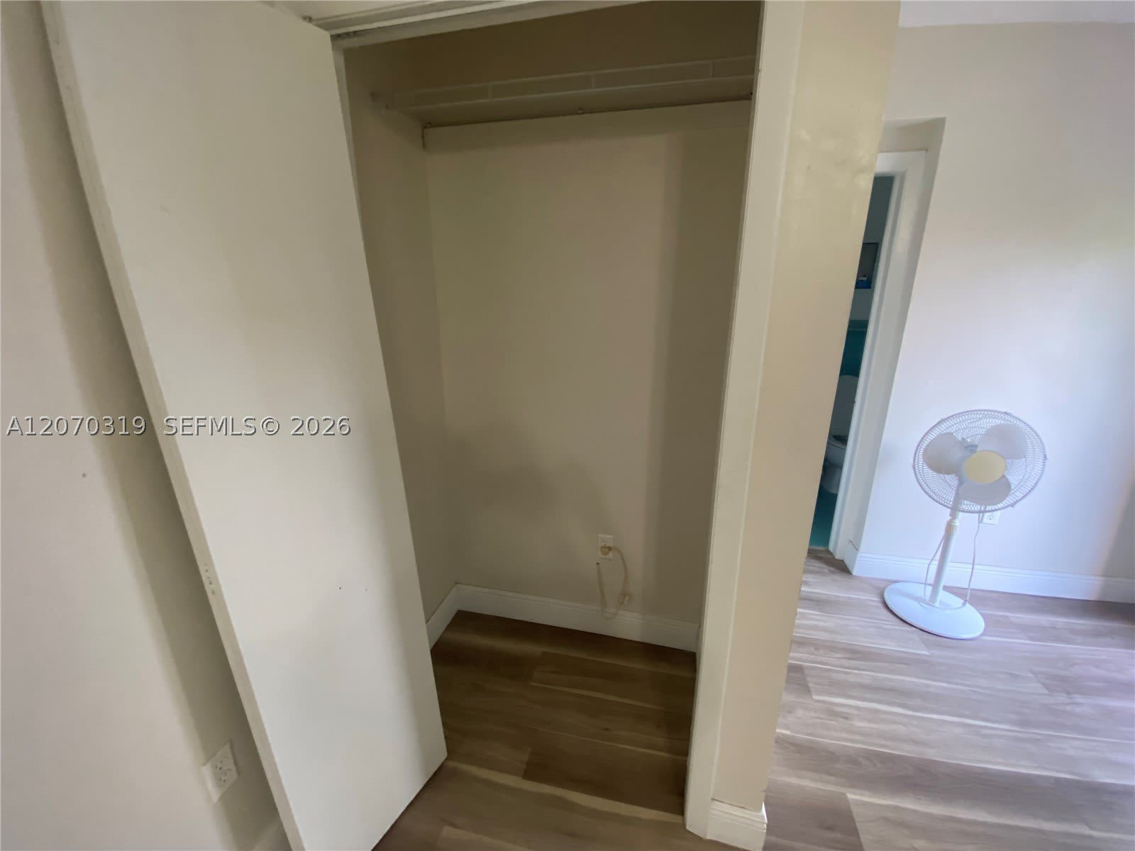 350 SW 34th Ave – photo 5