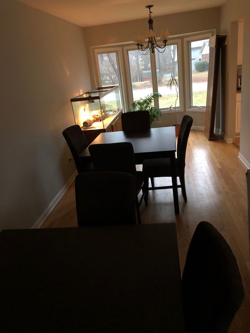 Charming 5 BD/3 BA down the street from Kelley and Luddy! – photo 4