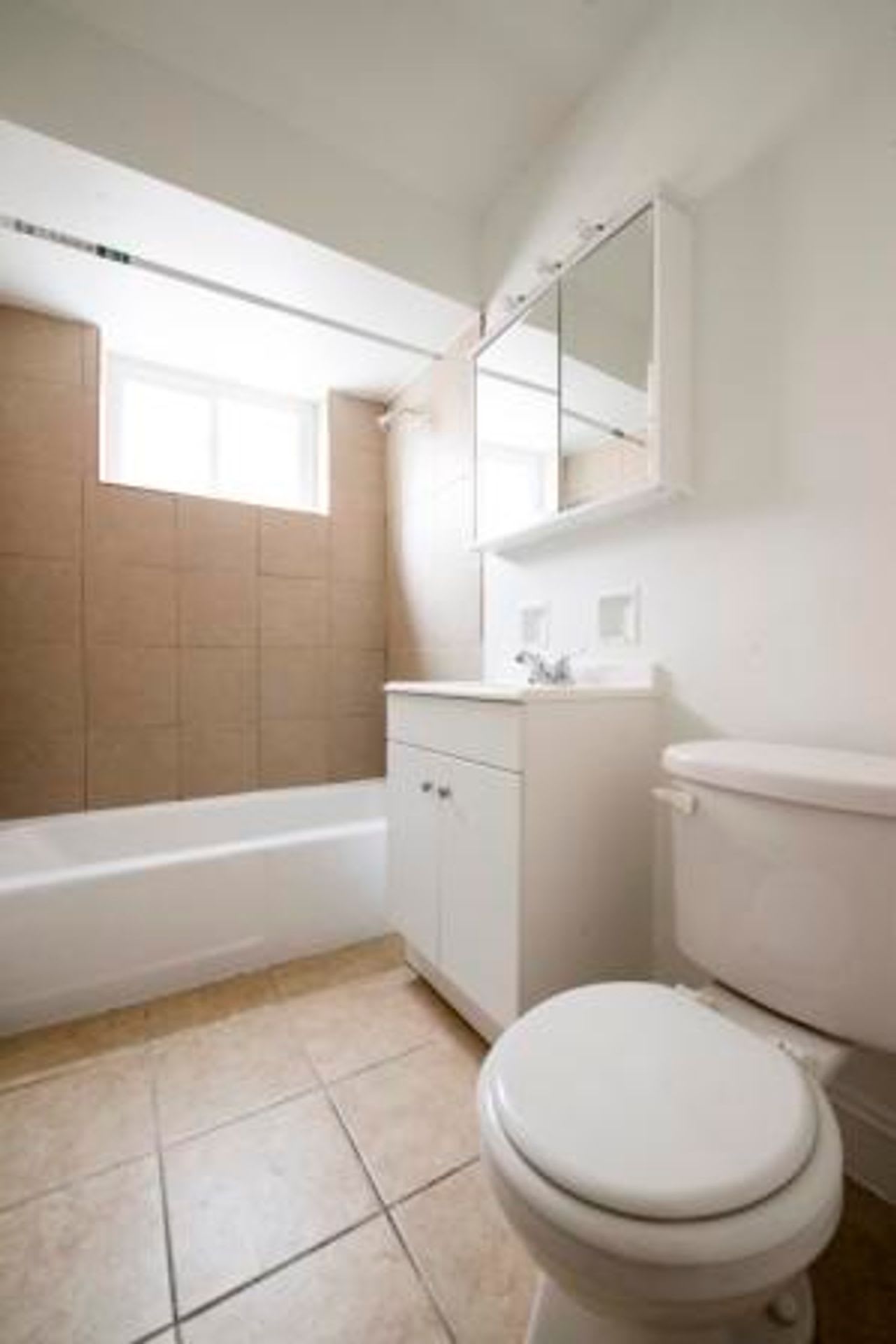2062 W 135th Pl – photo 2