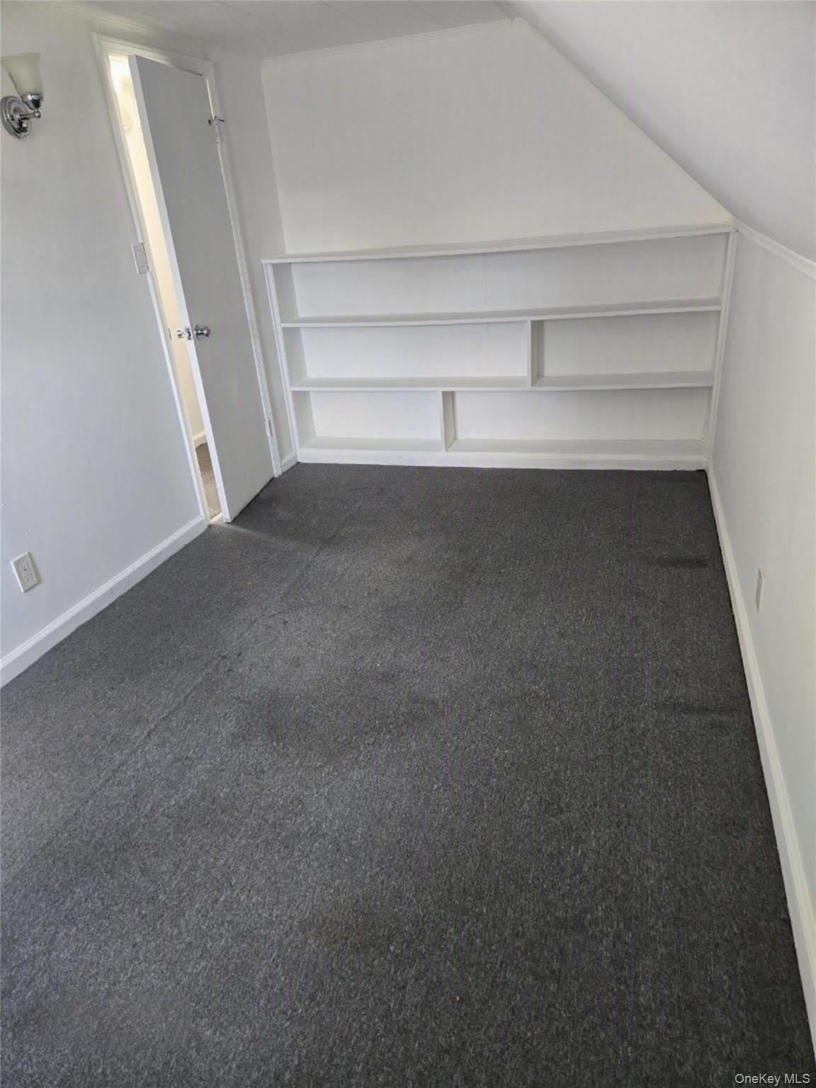 717 Henry Street – photo 3