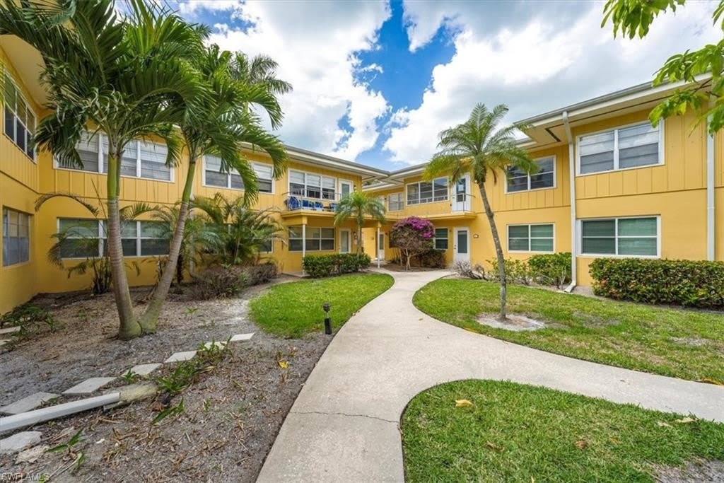 209 8th Ave S – photo 3