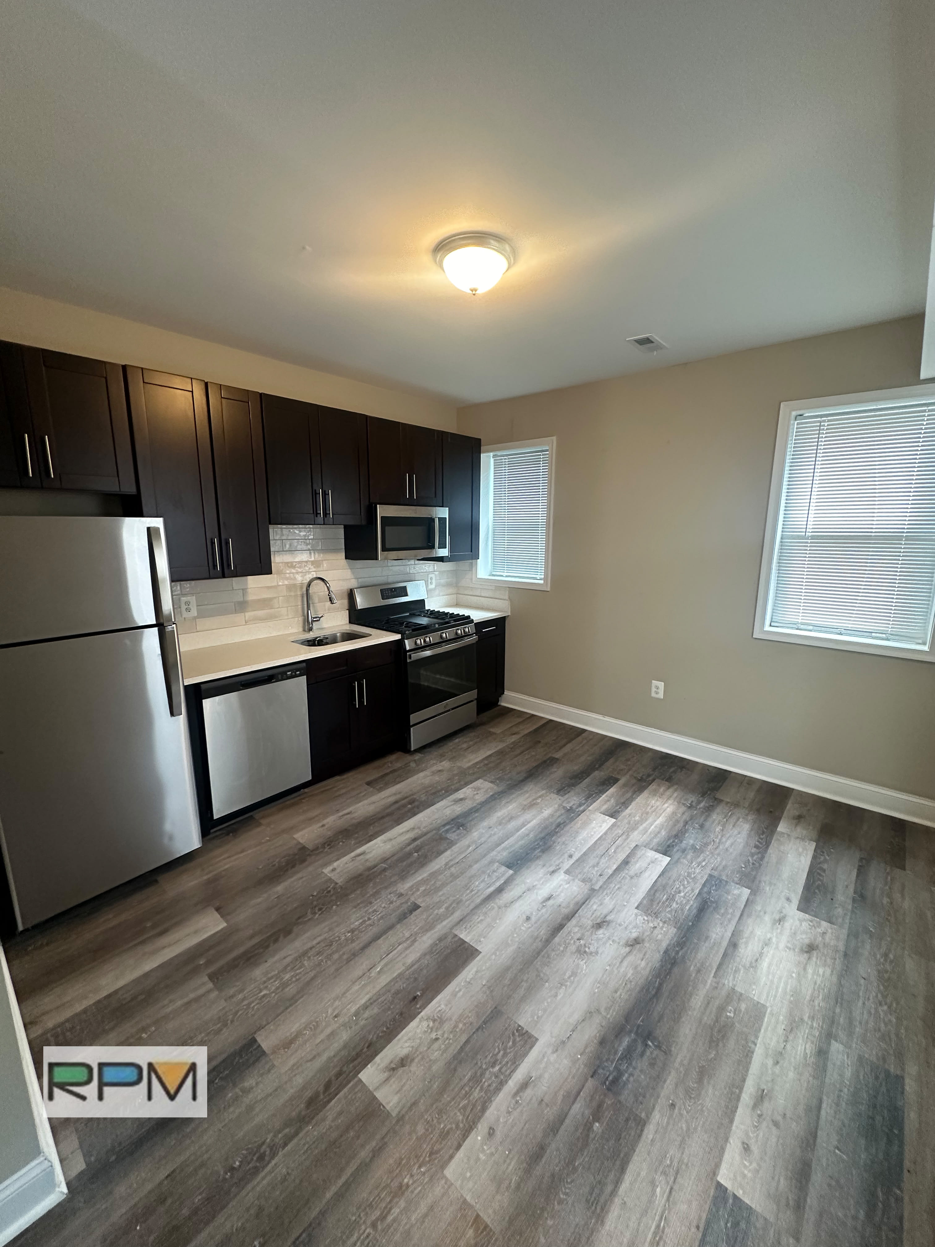 4125 Potter St – photo 4