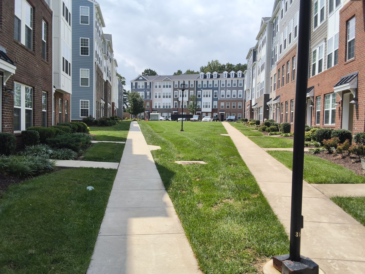 Modern 3 Bed 2 5 Bath Townhouse Condo Near West End Henrico – photo 2