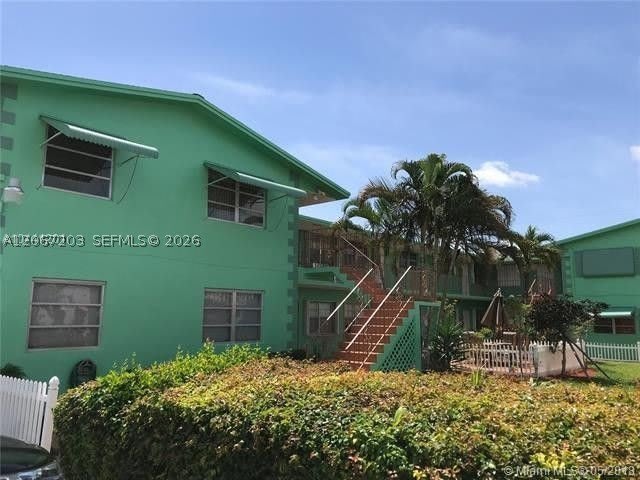 2428 Taylor St – photo 1